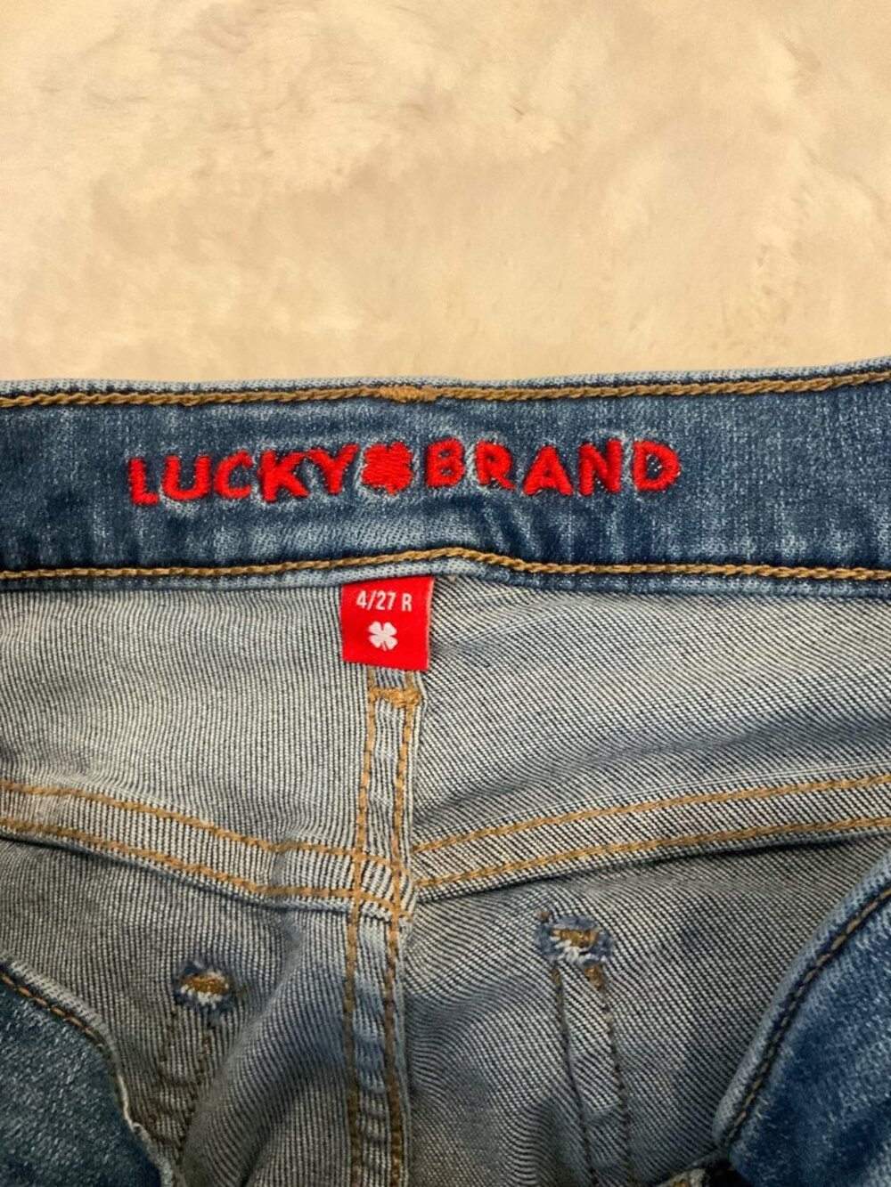 Lucky Brand size 4 (27) Sweet Mid-rise Bootcut Jeans Excellent condition - Picture 6 of 9